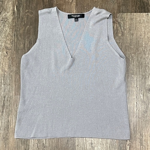 Emanuel Ungaro Tops - FINAL PRICE Emanuel Ungaro Chic Sweater Vest